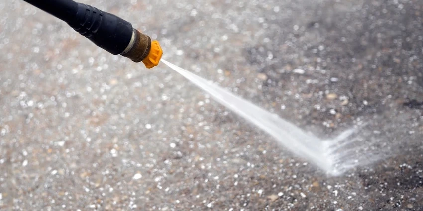 Pressure Washer Unclogging Washer Nozzles
