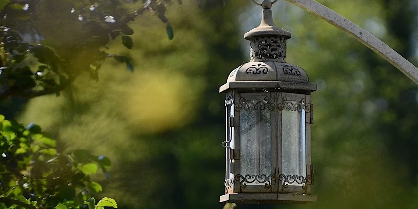 Vintage Garden Lamps
