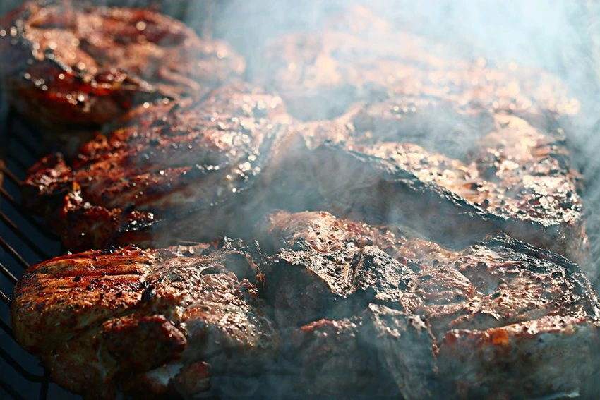 Essential Smoking Meat Equipment